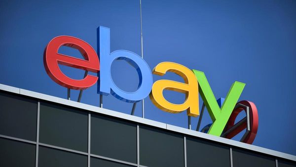 Продажи часов на eBay растут 