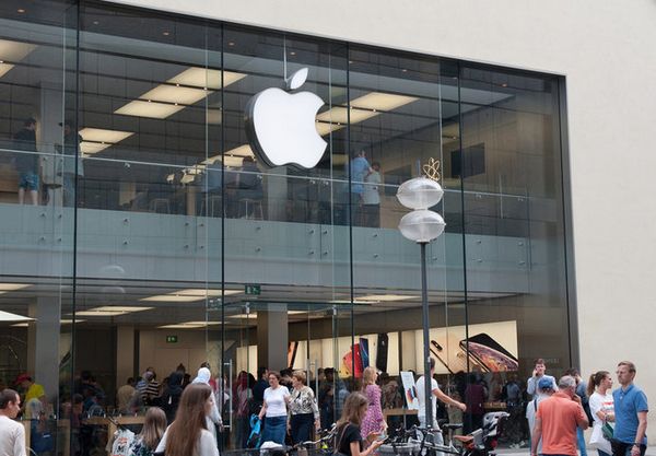 ФАС оштрафовала Apple на 1,1 млрд рублей