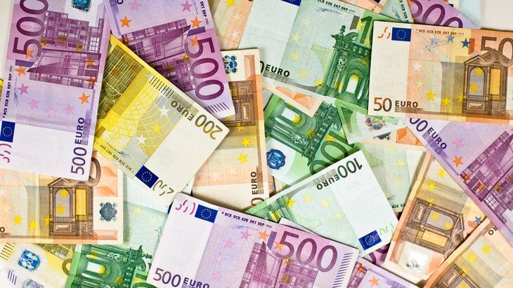 Продлевать беспошлинный порог ввоза в 1000 евро не будут